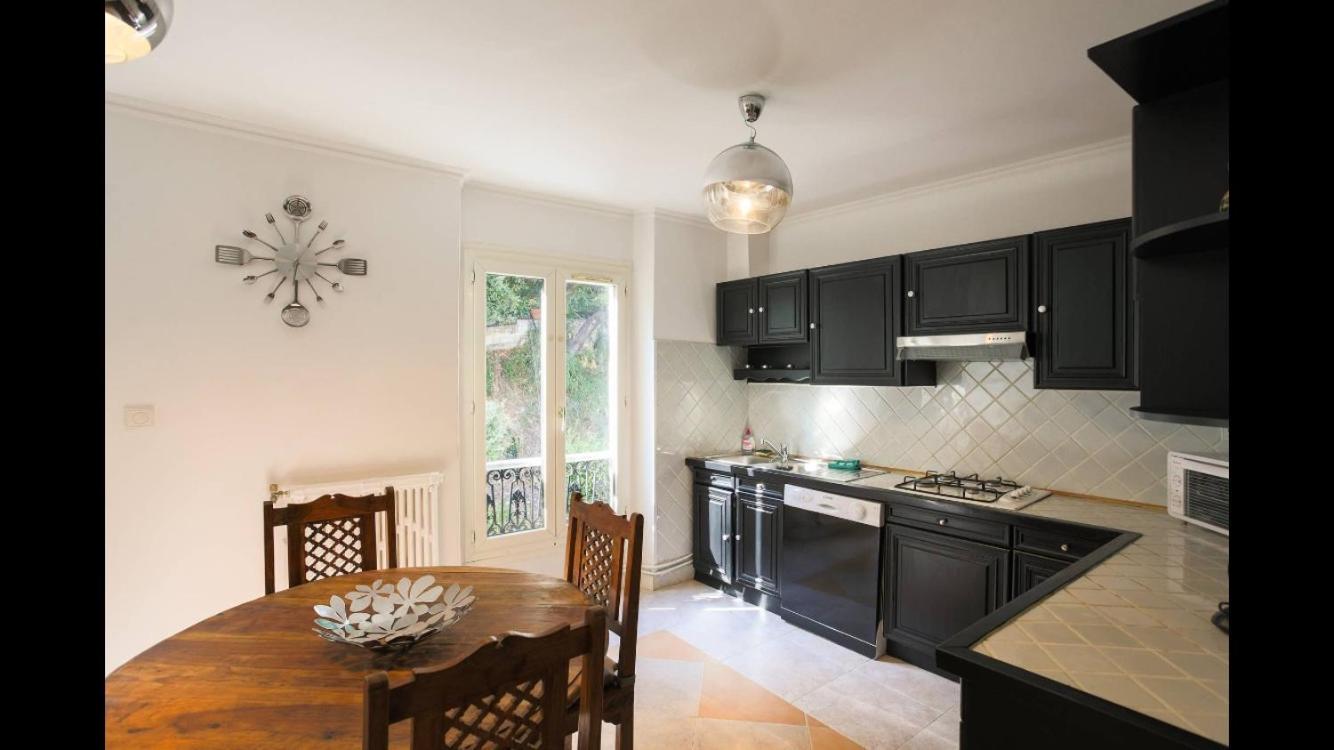 Villa Laetitia - Appt De Charme Avec Parking - Nice Nord Exterior foto